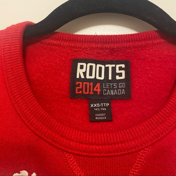 Roots Crewneck - Picture 2 of 3